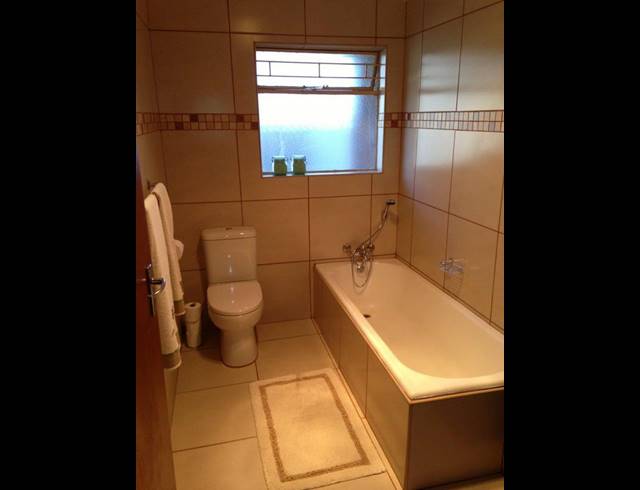 3 BEDROOM HOUSE FOR SALE IN SECUNDA CENTRAL